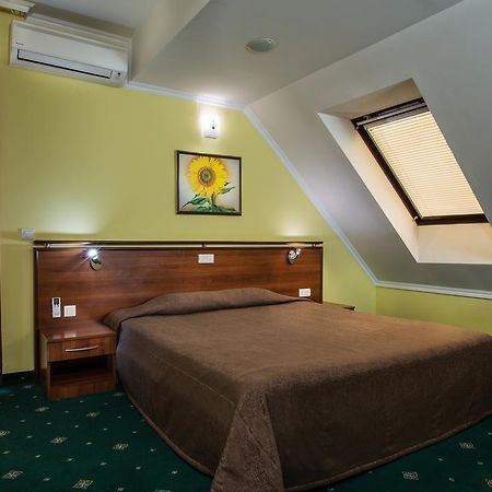 Hotel Izvor Starozagorski Bani Extérieur photo