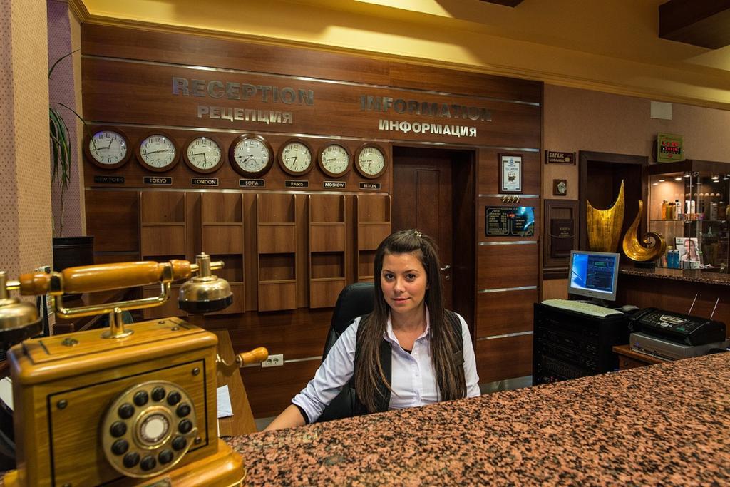 Hotel Izvor Starozagorski Bani Extérieur photo